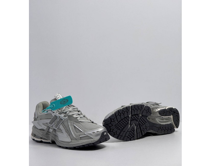 New Balance 1906A Concrete Silver Metallic