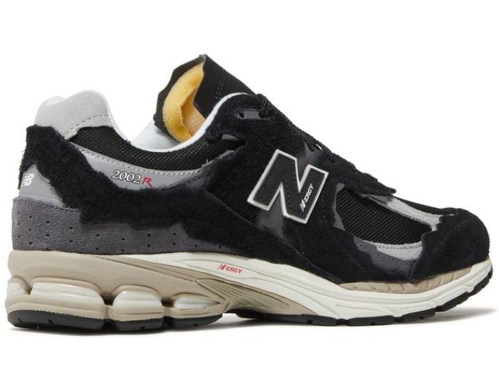 New Balance 2002 R Protection Pack Black Grey