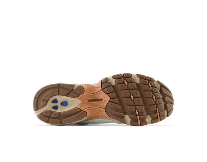 New Balance 530 x Niko and... Off White Brown