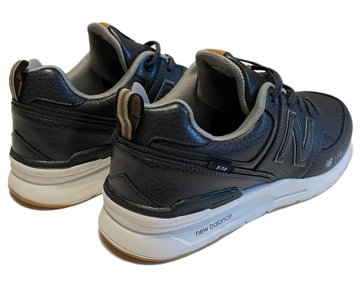 Кроссовки New Balance 574  мужские черные кожаные матовые