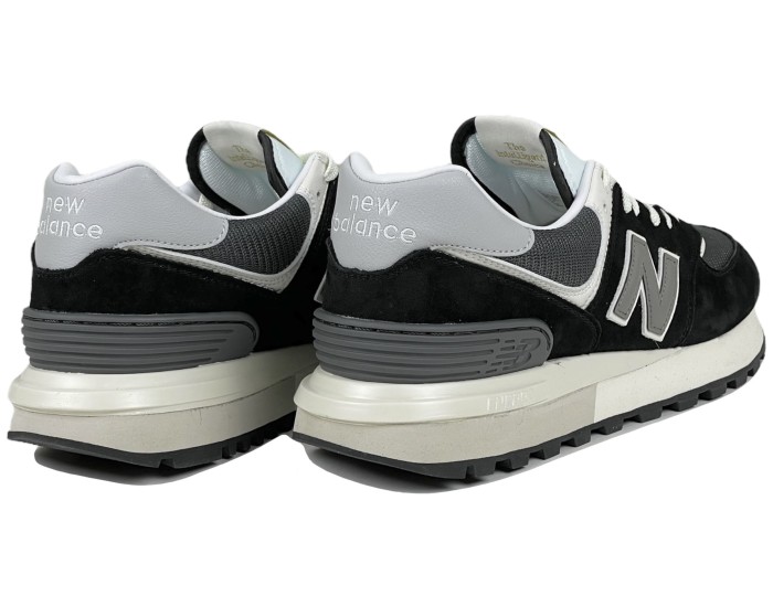 New Balance 574 Core темно-серые с черным мужские замшевые