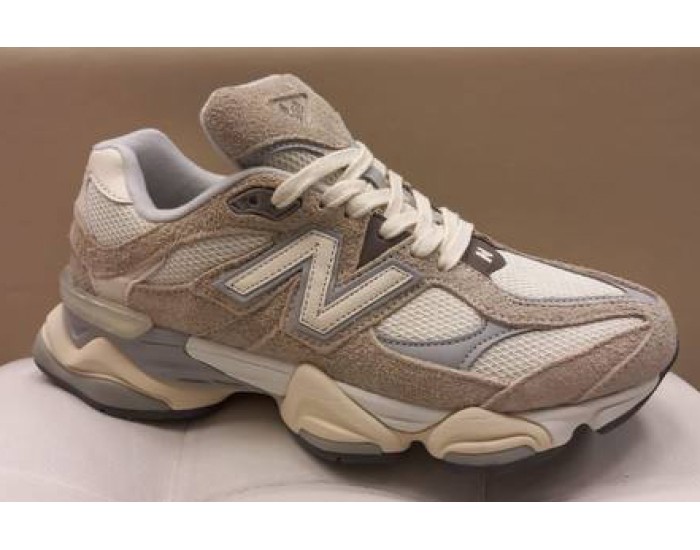 New Balance 9060 Driftwood Beige