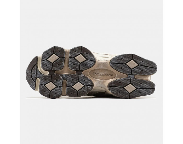New Balance 9060 Beige Brown