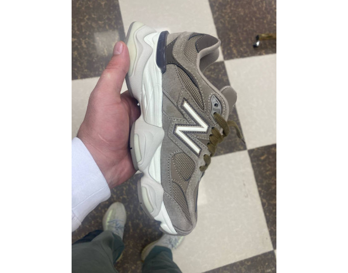 New Balance 9060 Mushroom Brown