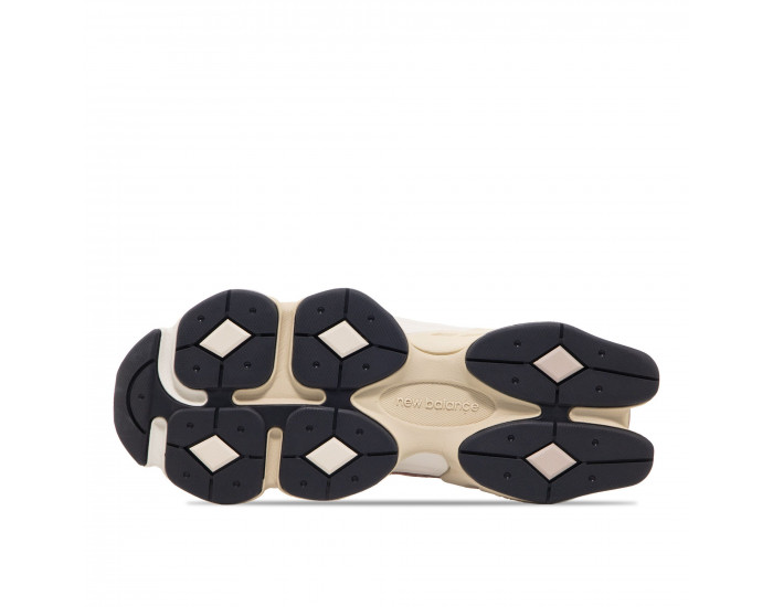 New Balance 9060 Sparrow Flat Taupe