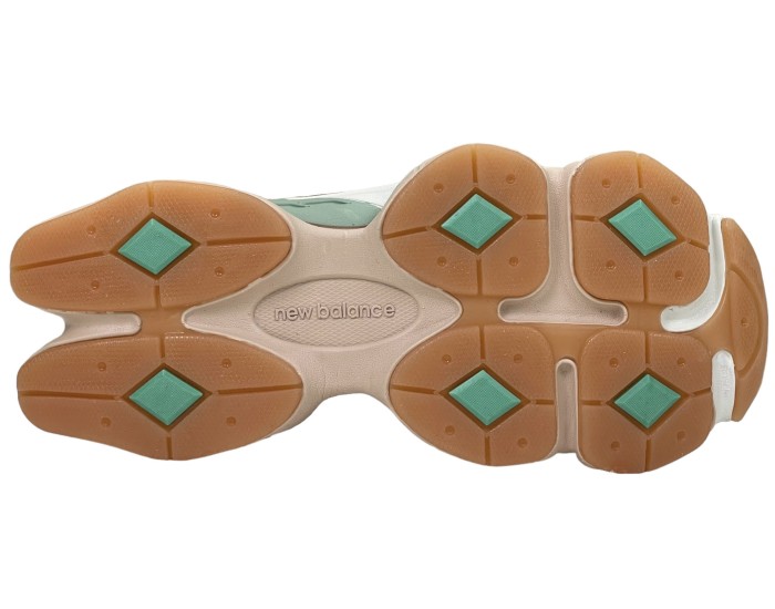 New Balance 9060 Penny Cookie Pink