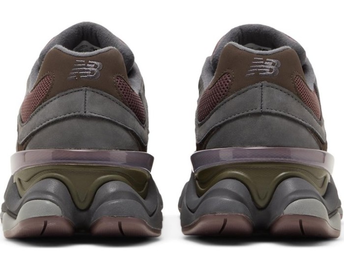 New Balance 9060 Truffle Red красный