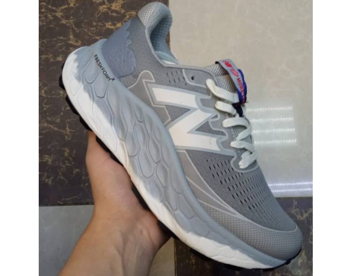 New Balance Fresh Foam More Trail V3 Grey