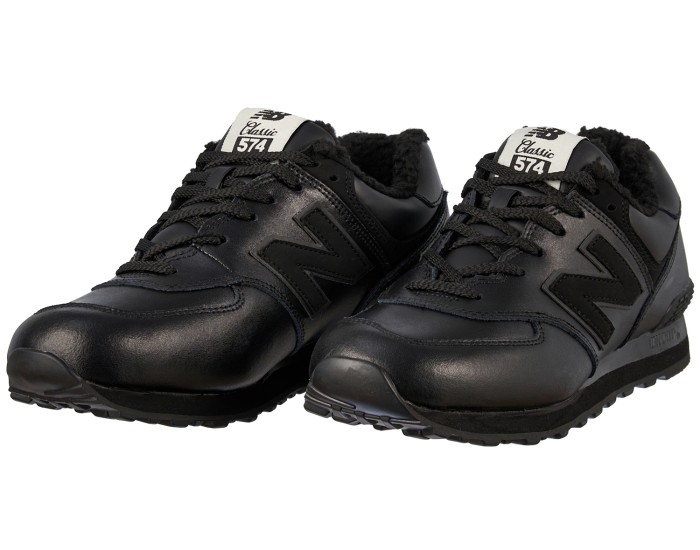 New Balance 574 полностью чёрные с мехом